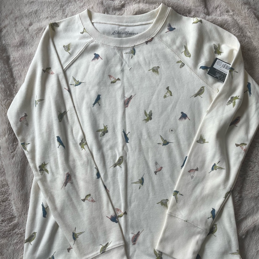 Eddie Bauer crewneck